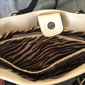 Dana Buchman Bags - Dana Buchman Tote Dana Buchman Bags - Dana Buchman Tote